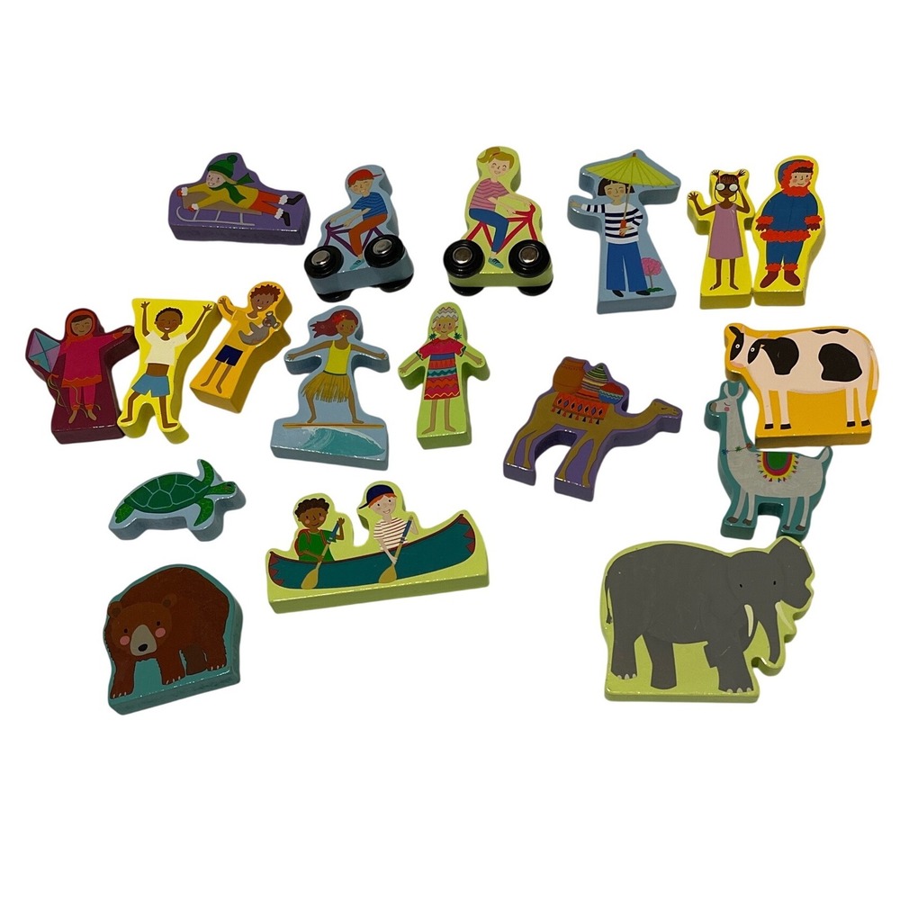 Floss & Rock Wooden People and Animals of the World Block Play‎ Set 17 Pieces